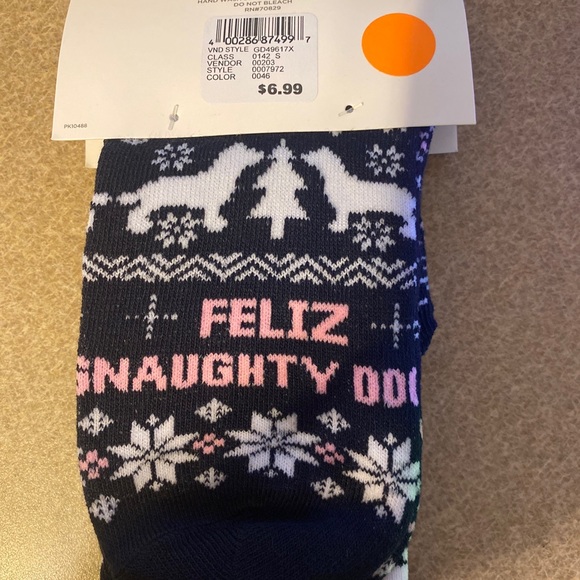 NWT Rue 21 Matching Pet & Womens Owner Socks Feliz Naughty Dog Christmas Sz 5-10 - Picture 3 of 3
